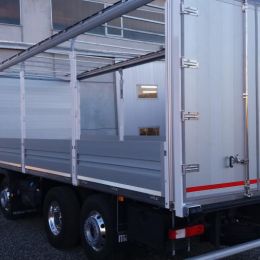 Allestimento centinato