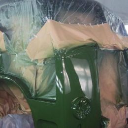 Cabina Verniciata di Fiat 680