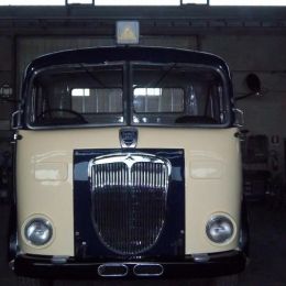 Restauro di Lancia Esatau Casaro