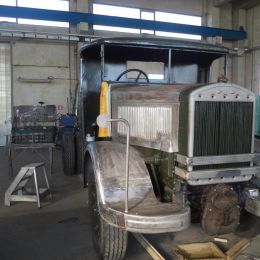 Restauro in corso di Lancia 3RO