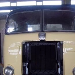 Restauro in corso di Lancia Esatau Casaro